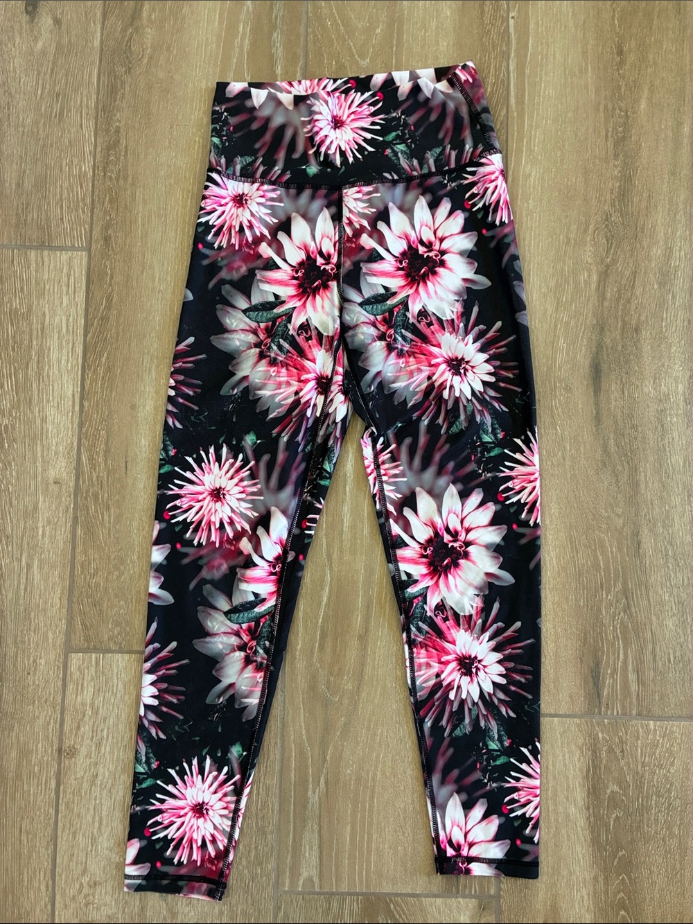 Kyodan Black Leggings with Pink and White Floral Print